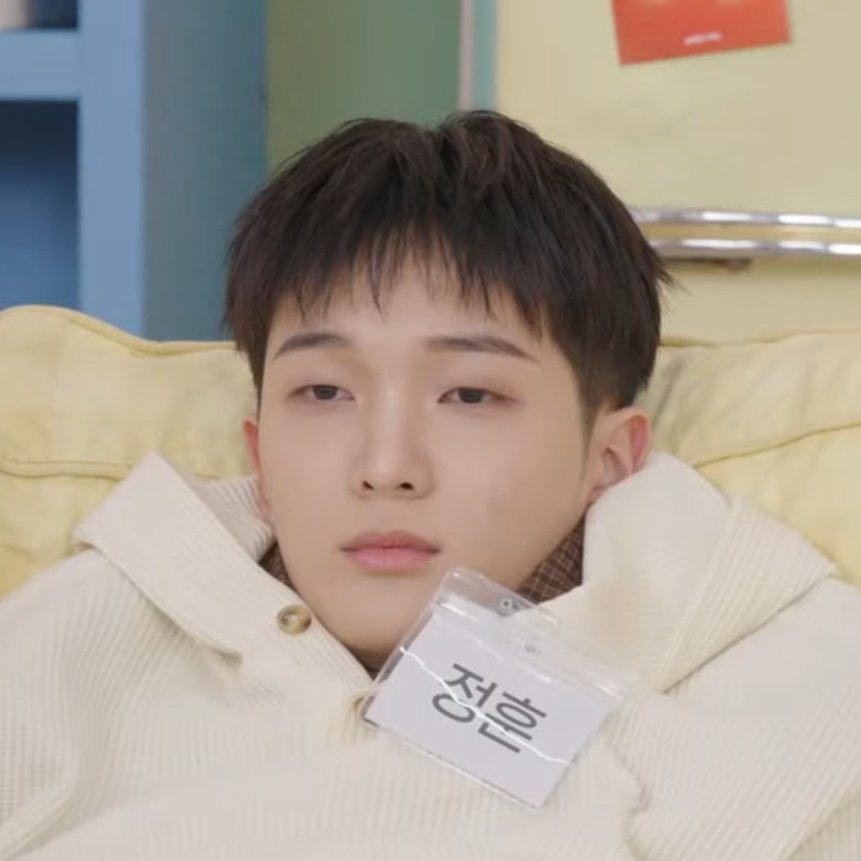 ria ୨୧ is delulu | 10KERS tweet media