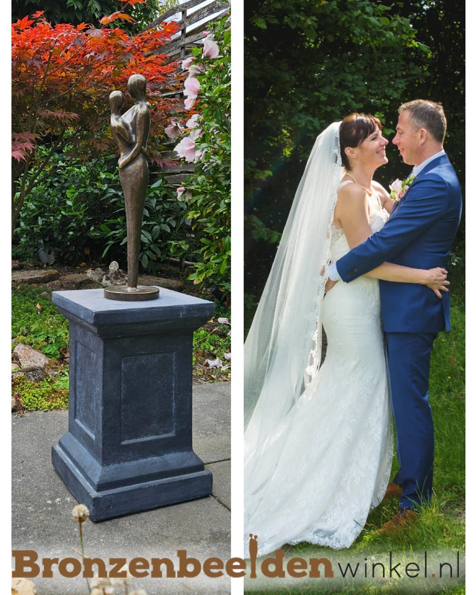 Een huwelijk in een bronzen beeld vereeuwigd. Schenk ook een beeld als huwelijkscadeau of als zoveel jaar getrouwd cadeau, bijvoorbeeld voor een 25 jarig huwelijk. 

Bekijk alle beelden hier: bronzenbeeldenwinkel.nl/c-4416135/klei…

#huwelijk #huwelijkscadeau #trouwen #huwelijksjubileum
