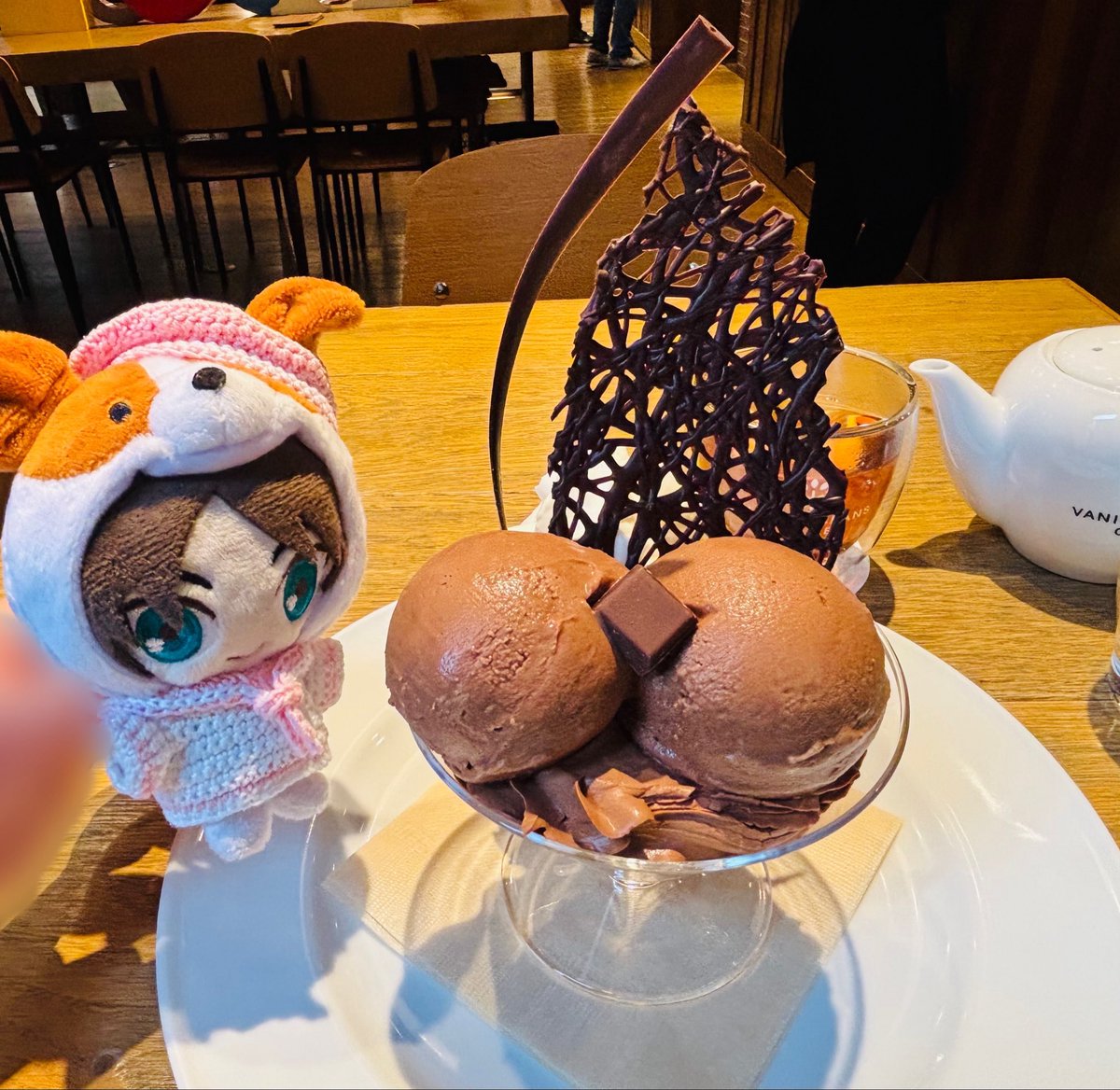 今年は🎂とか用意できなかった😣けどエレンくんお誕生日おめでとう㊗️🎈🎊🍾🎉
1日限定10食のパルフェ！美味しかったね😋🐶✨