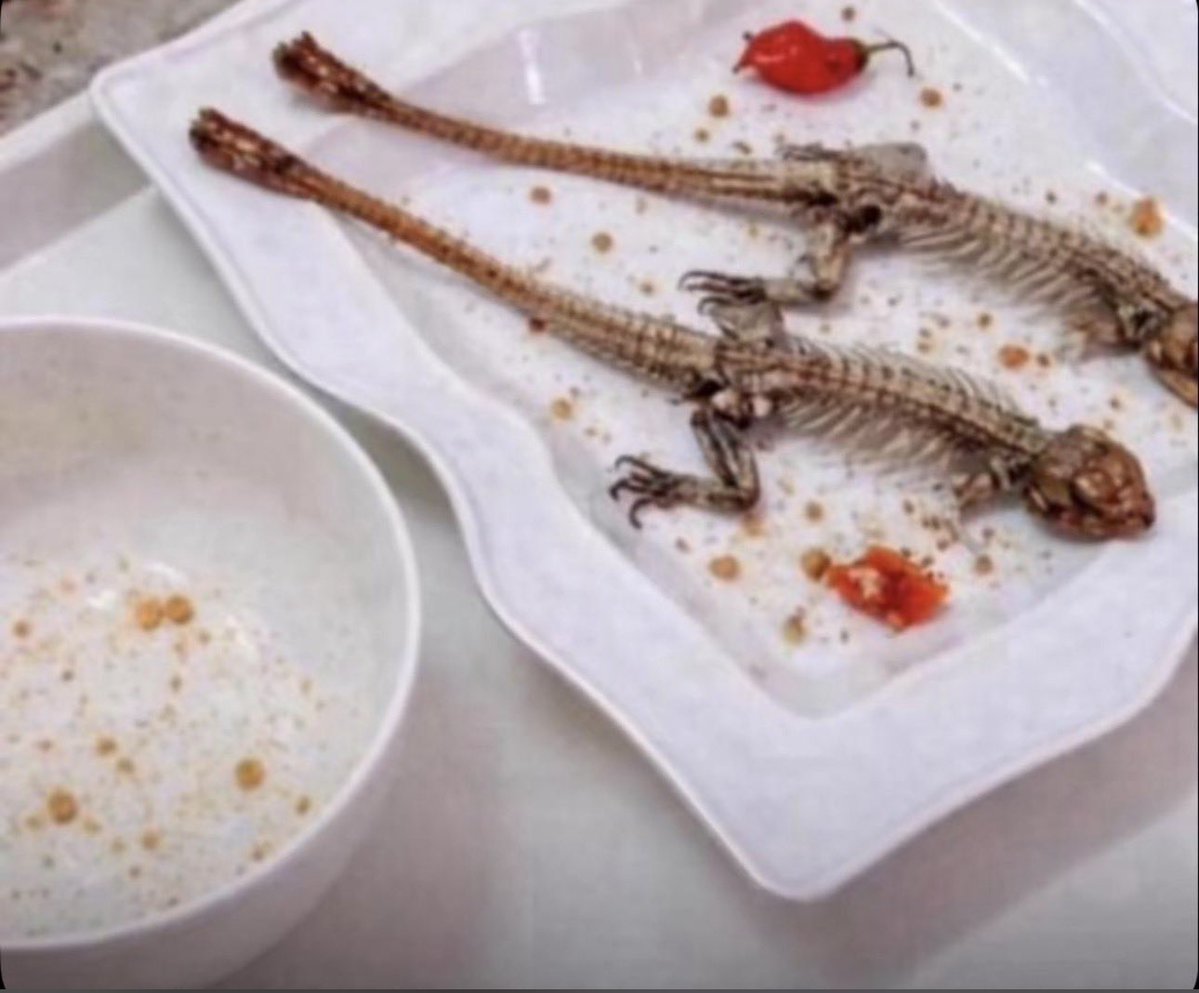 4ty4🪐 tweet media