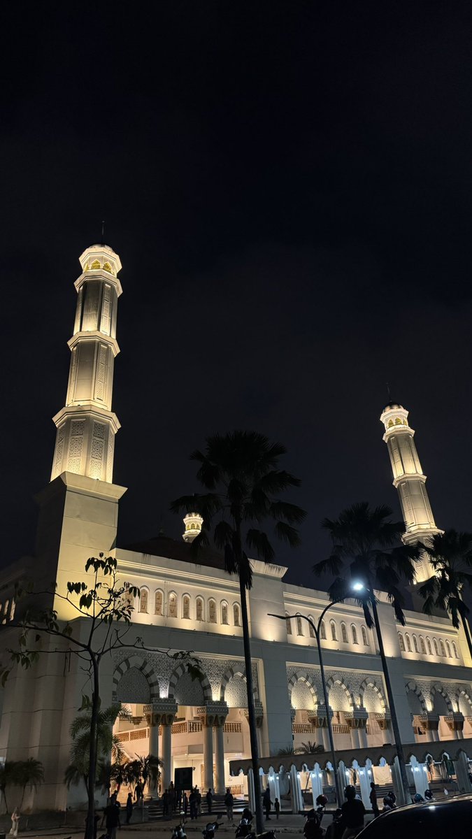 Kang Ais tweet media