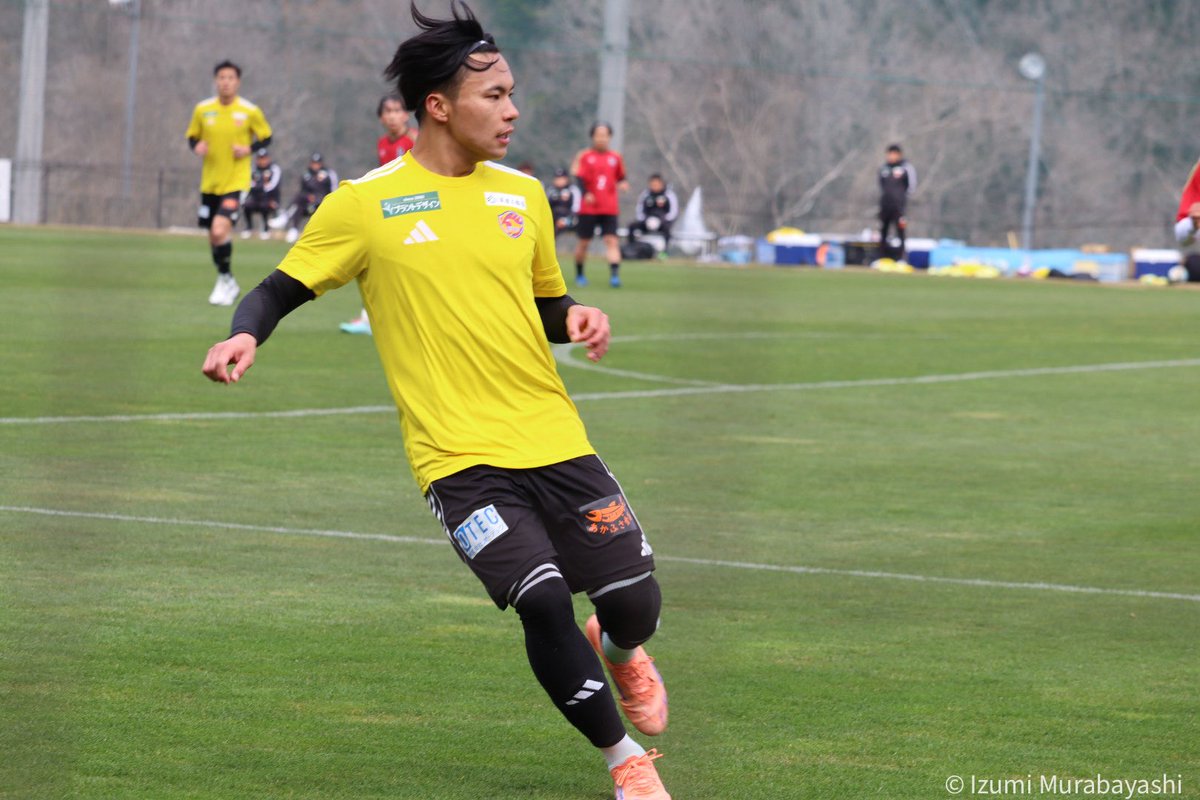 村林いづみ tweet media