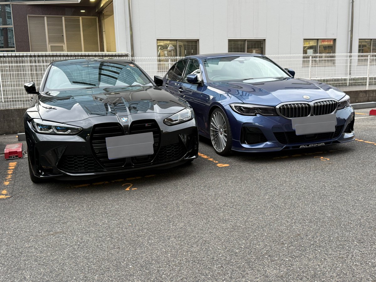 本日は注文頂いたM4の引き上げで名古屋へ！

24年中期コンペです！😎
独製GTR！最近のBMWは性能が非常に高くサーキットでもGT3タイムを抜いてしまうほど性能が高いです😙

圧倒的な速さが欲しい方はおすすめな車です💪

鼻は少し不細工ですが許せる位速くて楽しい車です！