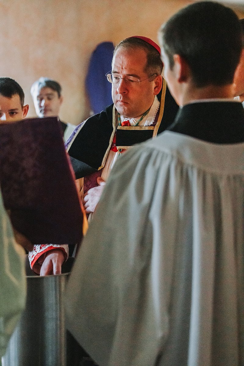 Et in terra pax (T. F. Welch) tweet media