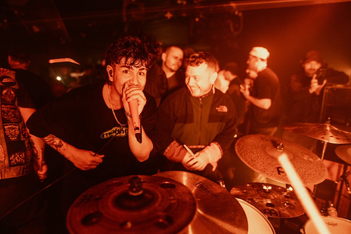 🇪🇺 Europe / UK 🇪🇺
What you sayin?