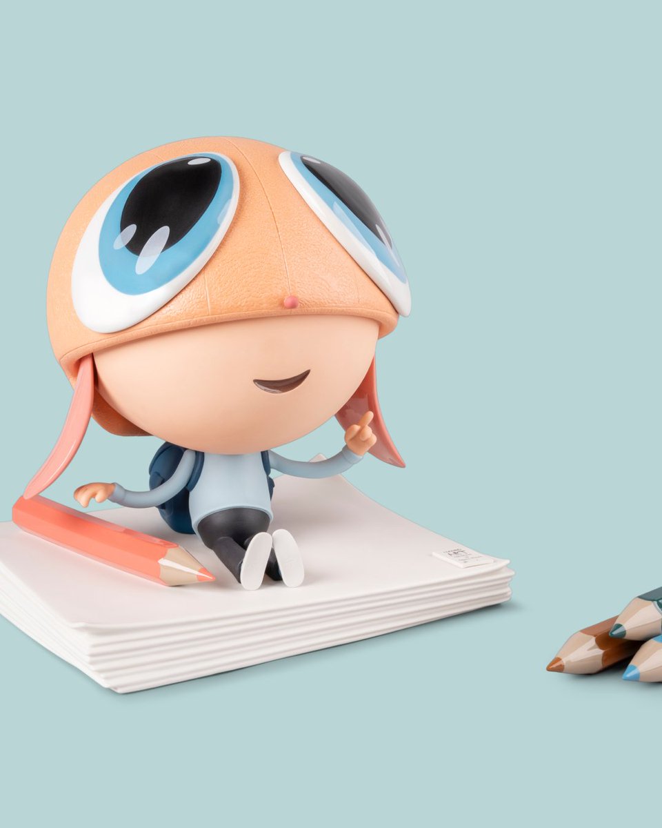 lladro's tweet photo. Meet Juanin and his Martian.
The first edition of My Little Artists Collection transforms Edgar Plans’ imaginative universe into porcelain. 
Limited to 25 pieces, each sculpture features its own unique decoration, reinforcing the artistic and singular character of the work. https://t.co/2x8JVY9NuY