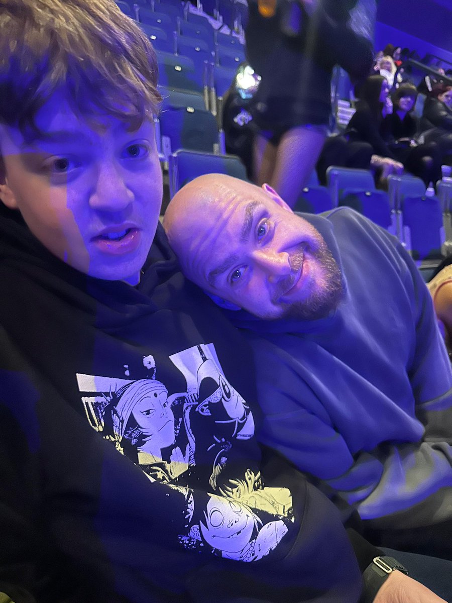 bateson87 tweet media