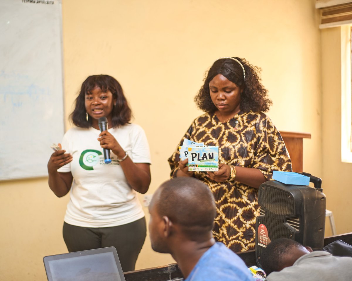 ecocykle's tweet photo. Highlights from Recyflix 3.0 at FUT Minna, Niger State! ♻️
Our Plan Environmental Card Game made the movie screening more engaging and educational, a fun way to learn about climate action.
Get your copy: ecocyklefoundation@gmail.com
#EcocykleImpact
#PlanGame
#Futminna2026 https://t.co/NnyS9E15aq