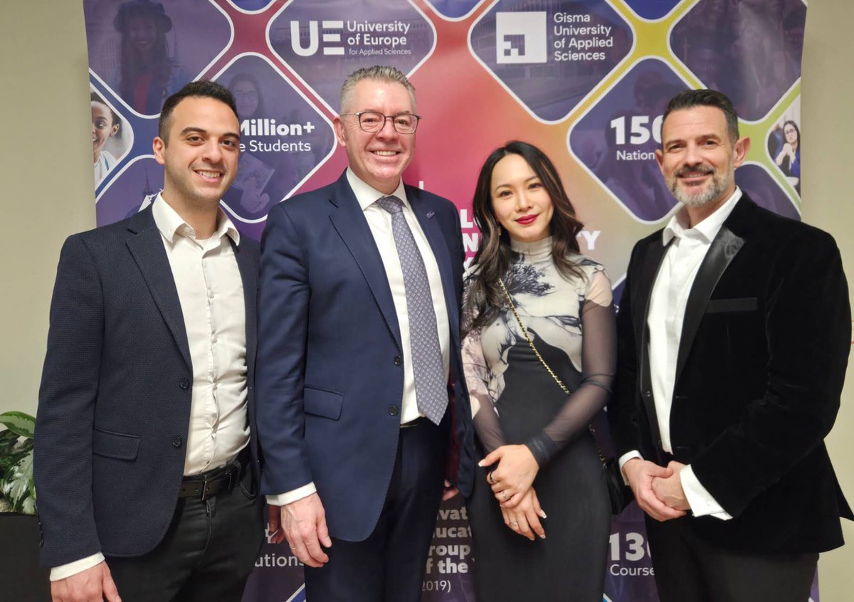 EasyTransfer tweet media