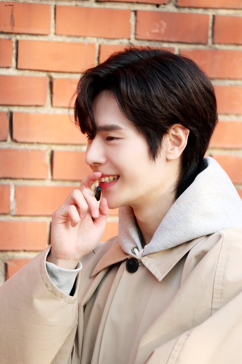 𝑨𝒎𝒐𝒓𝒑𝒉𝒐𝒖𝒔_𝑷𝒊𝒄 📷 tweet media