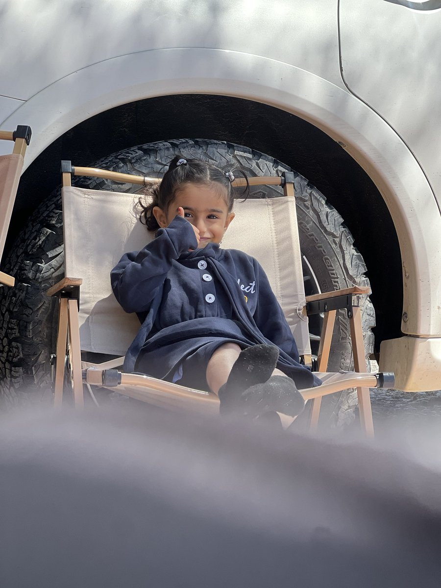 ℳ𝒜ℒℐ𝒦 tweet media