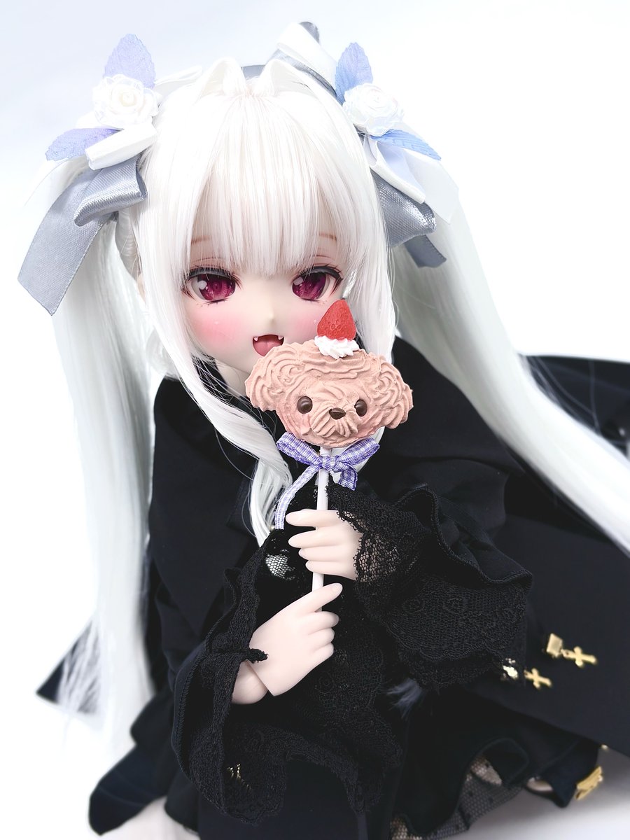 くーこ@ドール tweet media