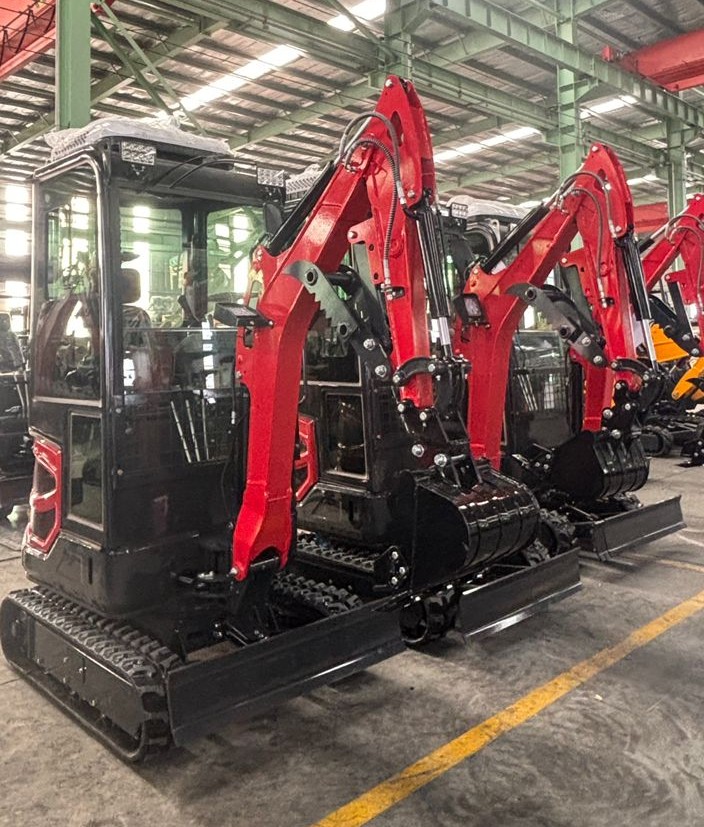 ChrInformatica's tweet photo. Ya tenemos de camino 12 unidades de SM18, excavadoras de 1800 kilos con motor kubota, cabina con aire acondicionado, orugas telescópicas, brazo giratorio y radio. Aun nos quedan 2 unidades sin reserva, quédate con una antes de se agoten!
#excavadora #barata #kubota #constructio https://t.co/K1nIsFSXpp