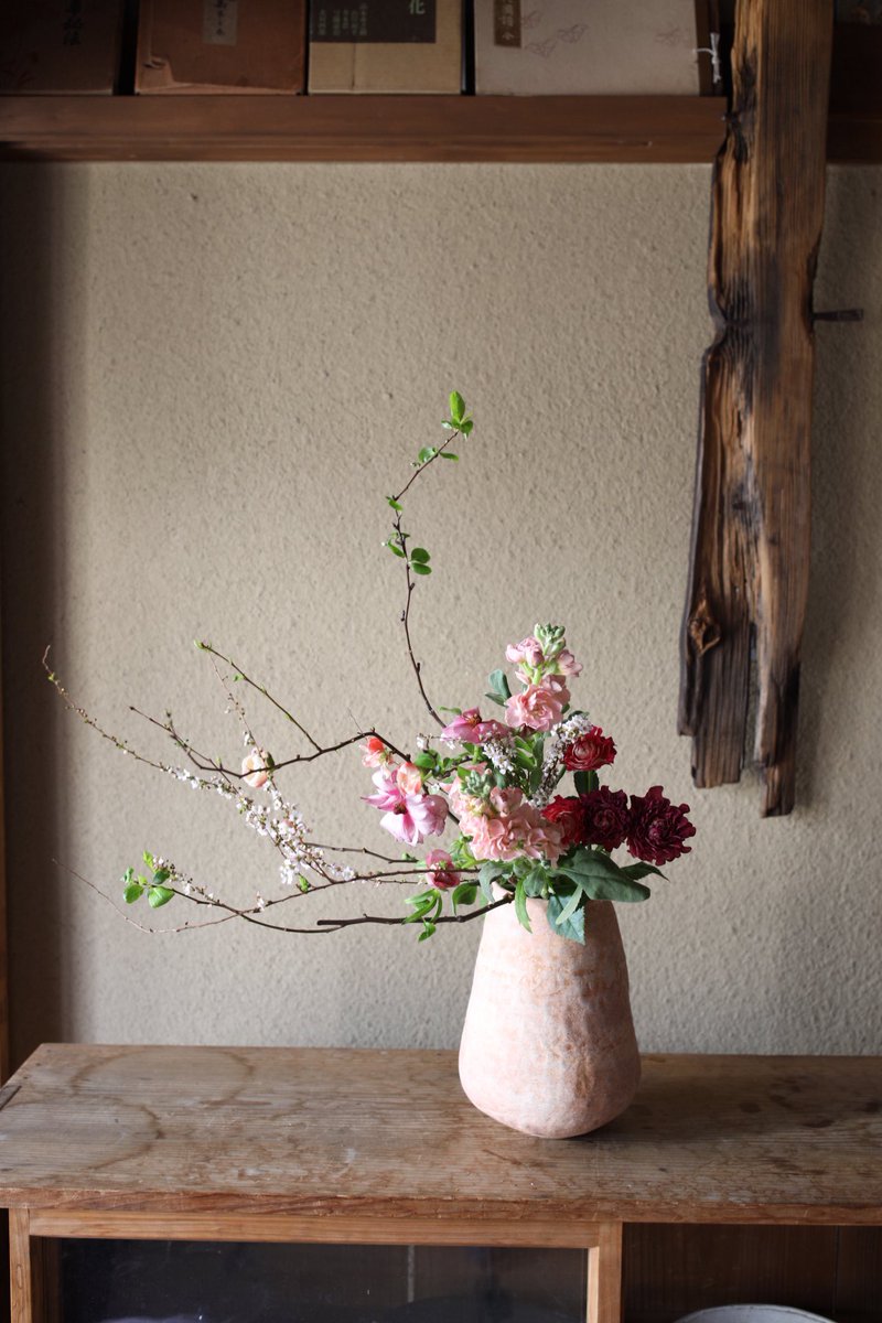 花ならい tweet media