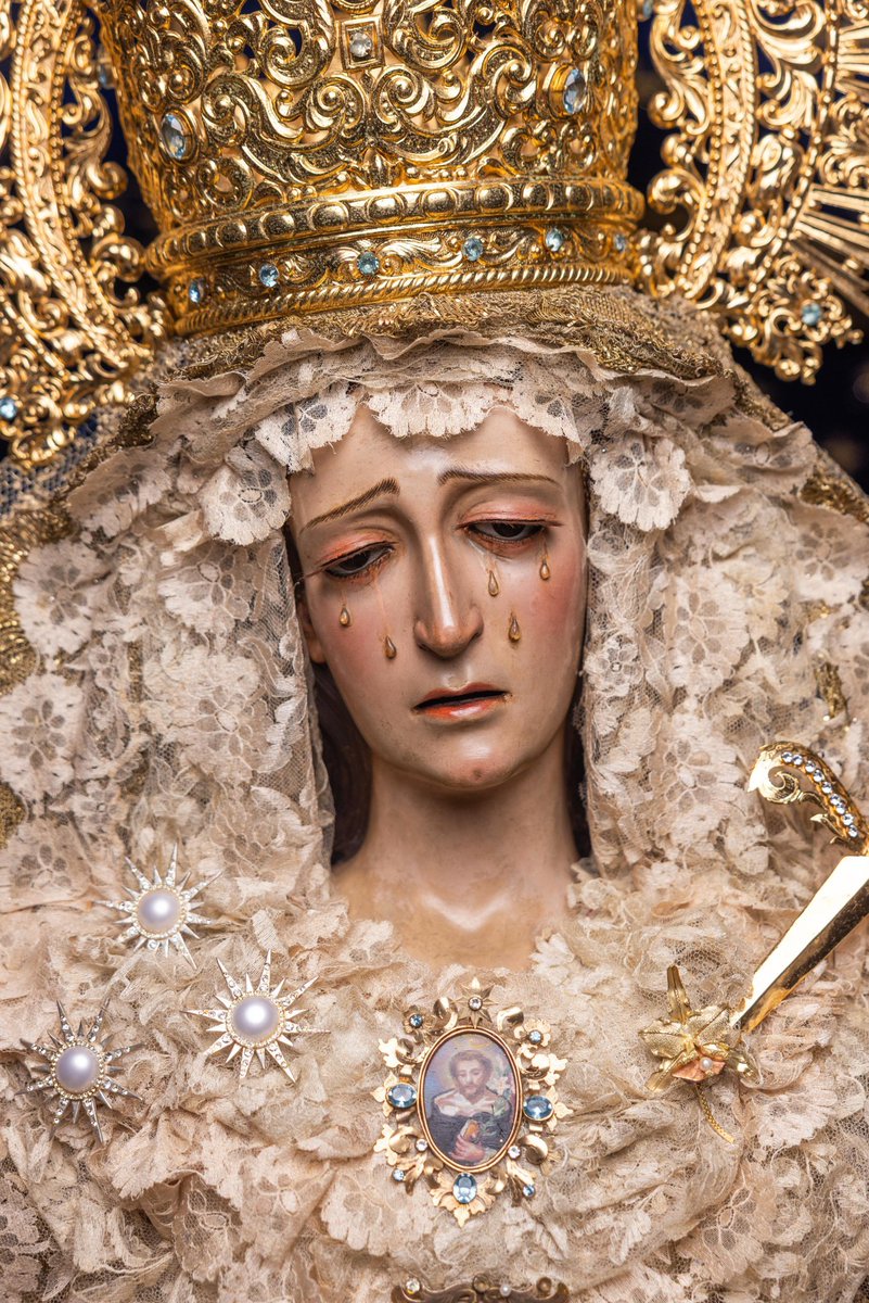 Hoy, día 30 de marzo, celebramos la onomástica de María Santísima de la Estrella.

El próximo domingo, a las 17:00 horas, rezaremos el Santo Rosario en su honor.

Pedimos a nuestra Madre que nos siga iluminando en el sendero de nuestra vida.

📸 <a href="/LMFotosCofrades/">LMFotosCofrades</a>

#CofradíasMLG