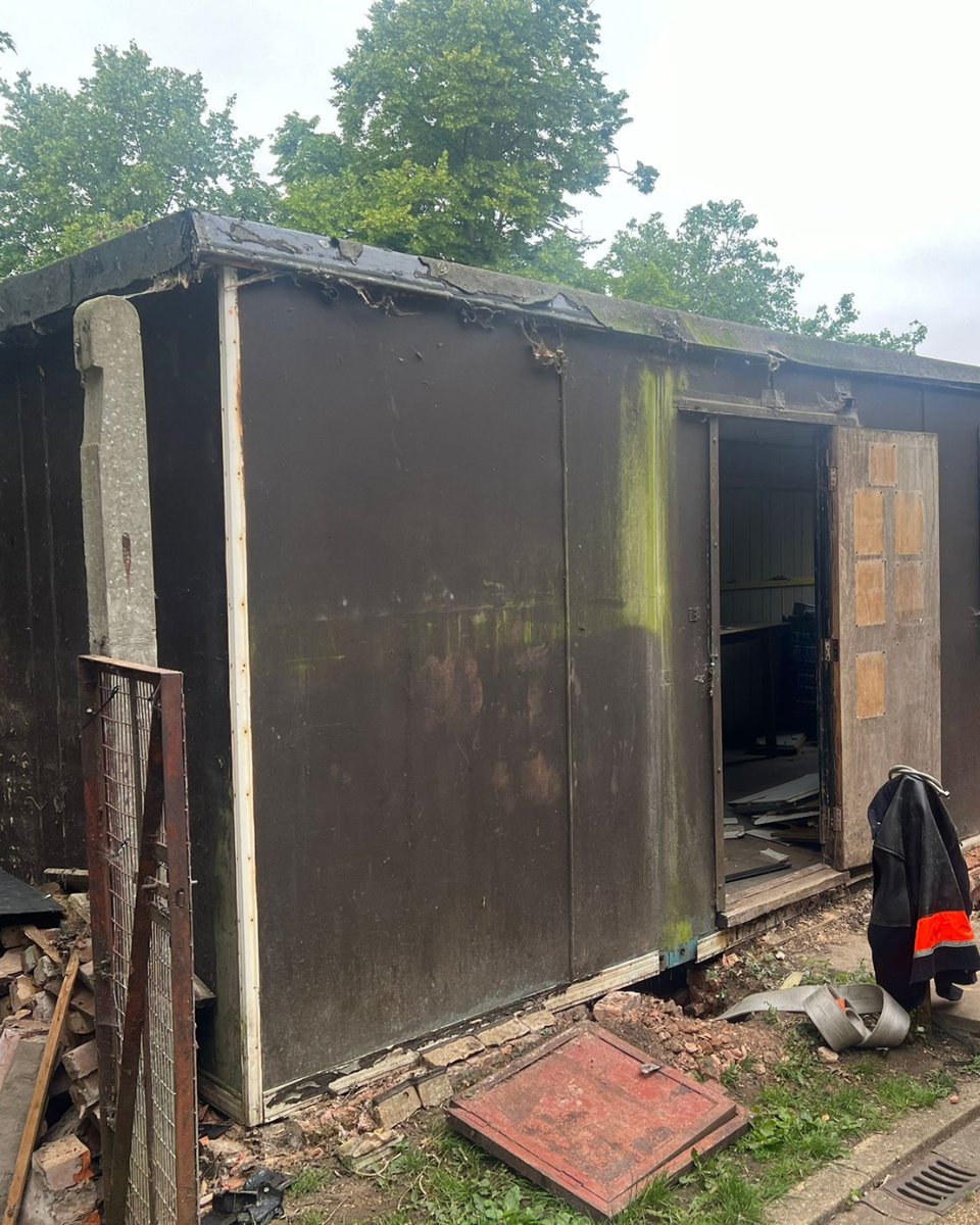IntegraBuild's tweet photo. Taking a look back at a project in London last summer, where we removed buildings that had been in place since the 1980s.

A great example of how we create bespoke modular solutions tailored to our clients’ needs.

Quite a transformation. Great work by the team.

#MakeItModular https://t.co/4R22b4eLaD