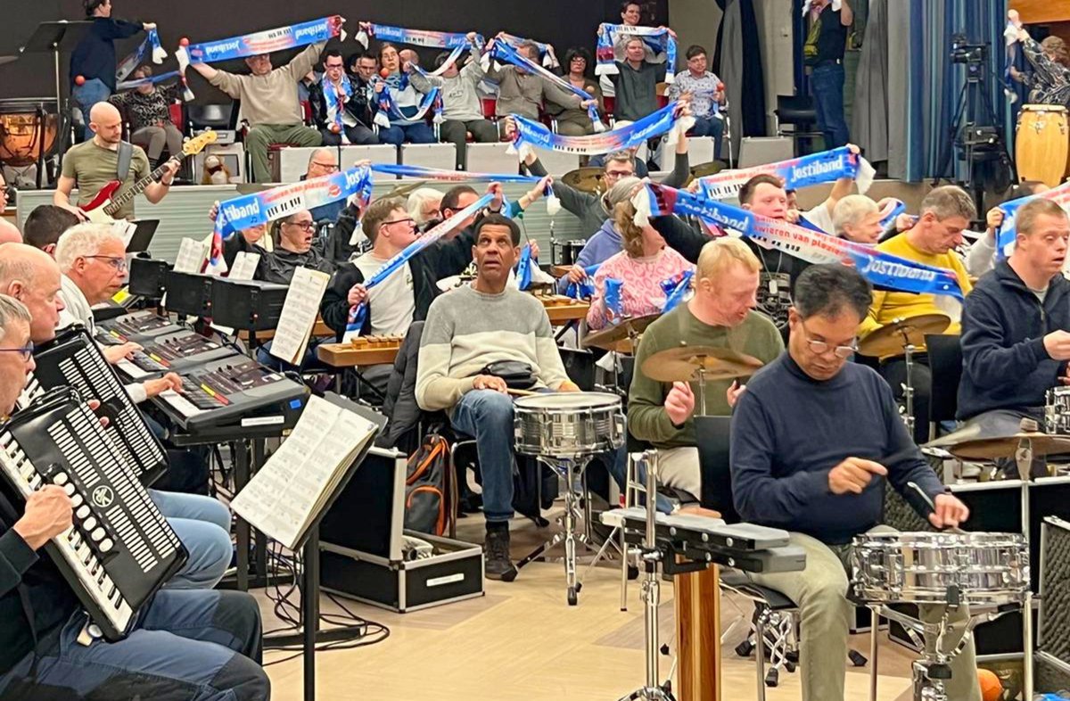 Nieuwe Meerbode tweet media