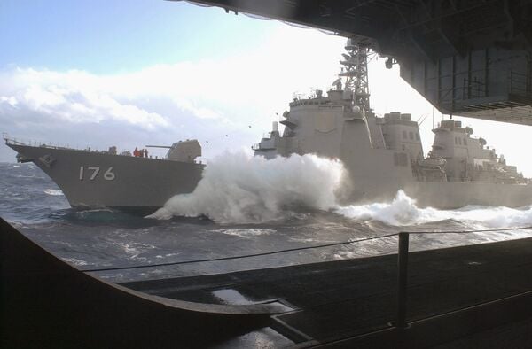 Japan confirms Tomahawk capability on Kongo-class destroyer

A Japan Maritime Self Defense Force (JMSDF) Kongo-class destroyer has become the country's first warship to be equipped with the Tomahawk cruise missile

👉hubs.la/Q048R0VL0

#OSINT #Japan