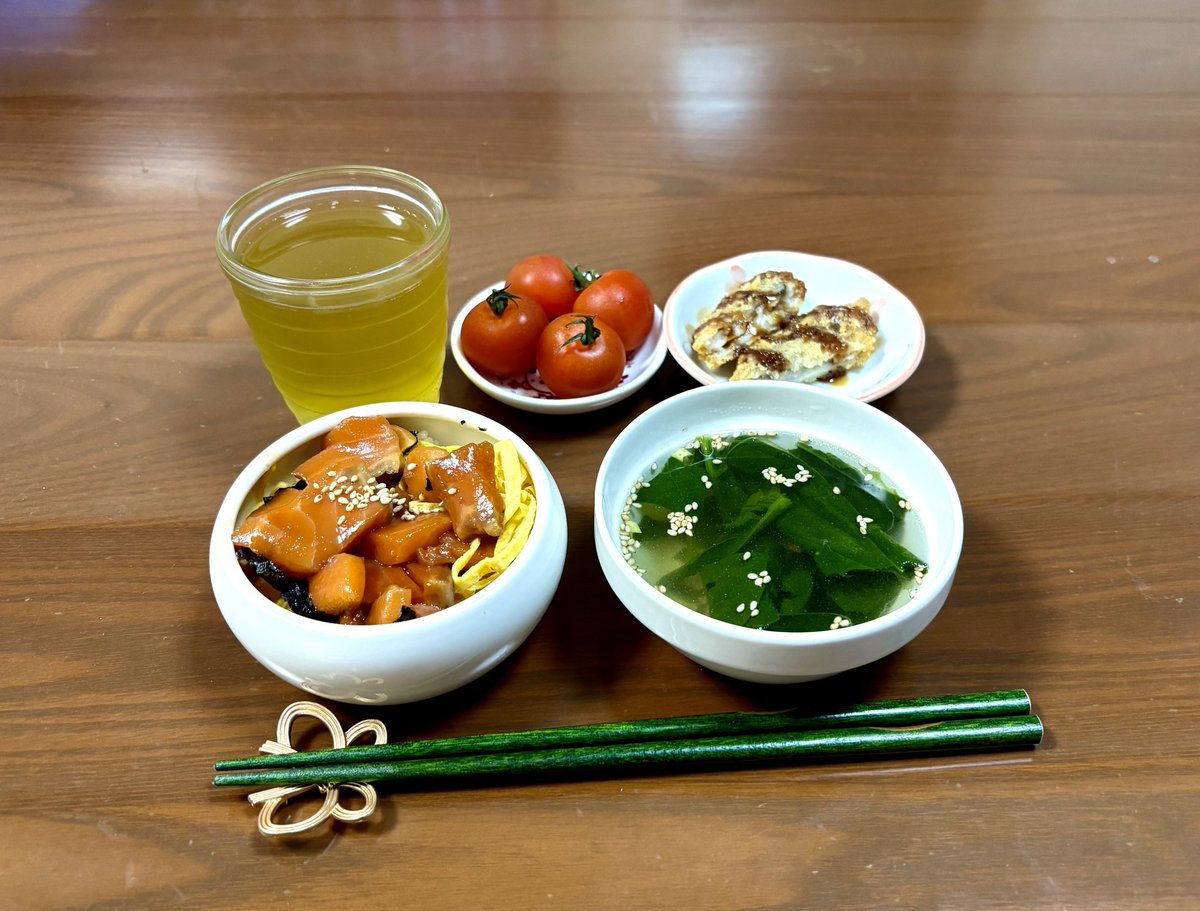 詰んだもち tweet media