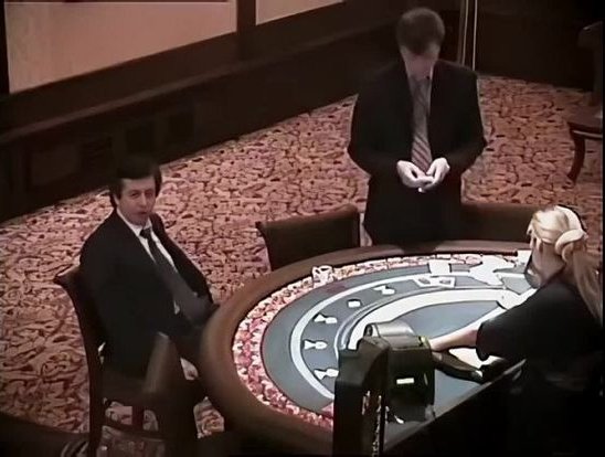 землявиллюминаторе tweet media