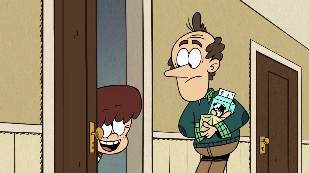 Lynnが冷蔵庫を自室に持って行ってしまったが為に、食料の出し入れをする際にいちいちLynnの部屋まで行く羽目になったパパさん😅
Lynnの迷惑な行動に付き合ってあげてるのは優しいからなのか、それとも抵抗するのを諦めてるからなのか…😅
#TheLoudHouse #LynnLoud