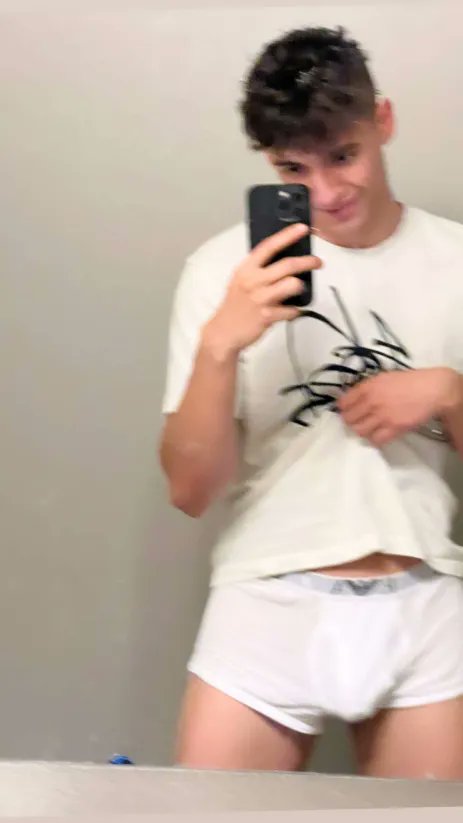 DannyExplorer tweet media