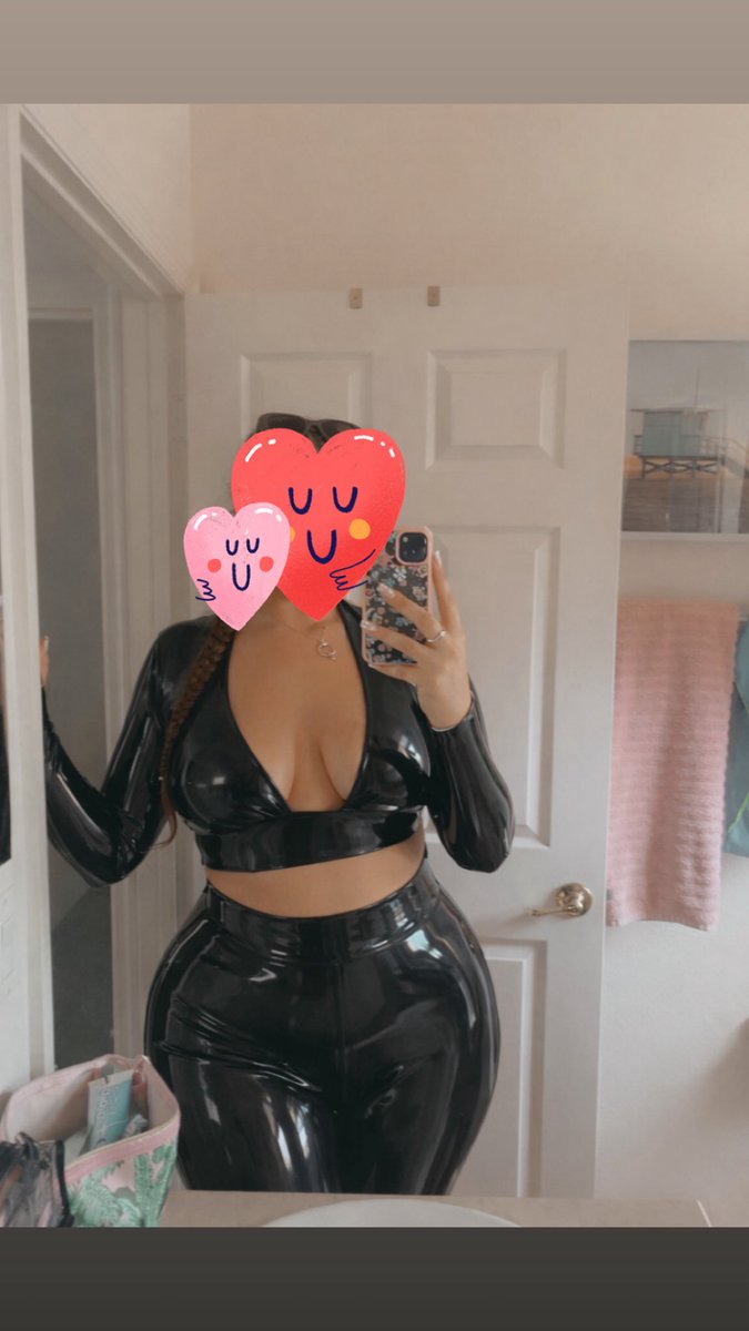 Shannonluck24's tweet photo. I will use and drain you😈🐷💰 #sub #mistress #princess #findom #MoneyXc #MilkLove #findomsub https://t.co/uKXI4RLDUd