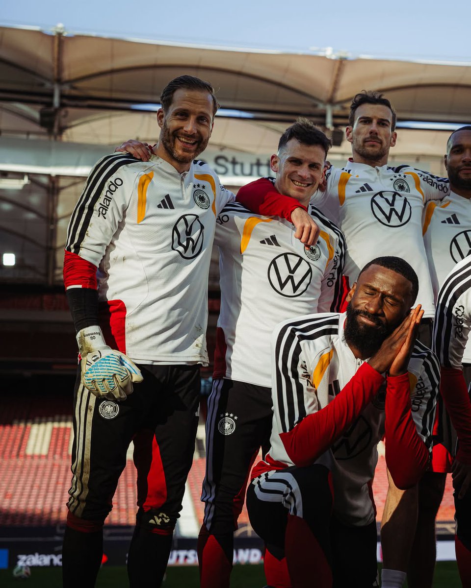 Bayern & Germany tweet media