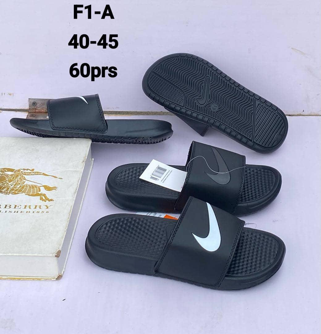 Dinero Crocs 🚚 tweet media