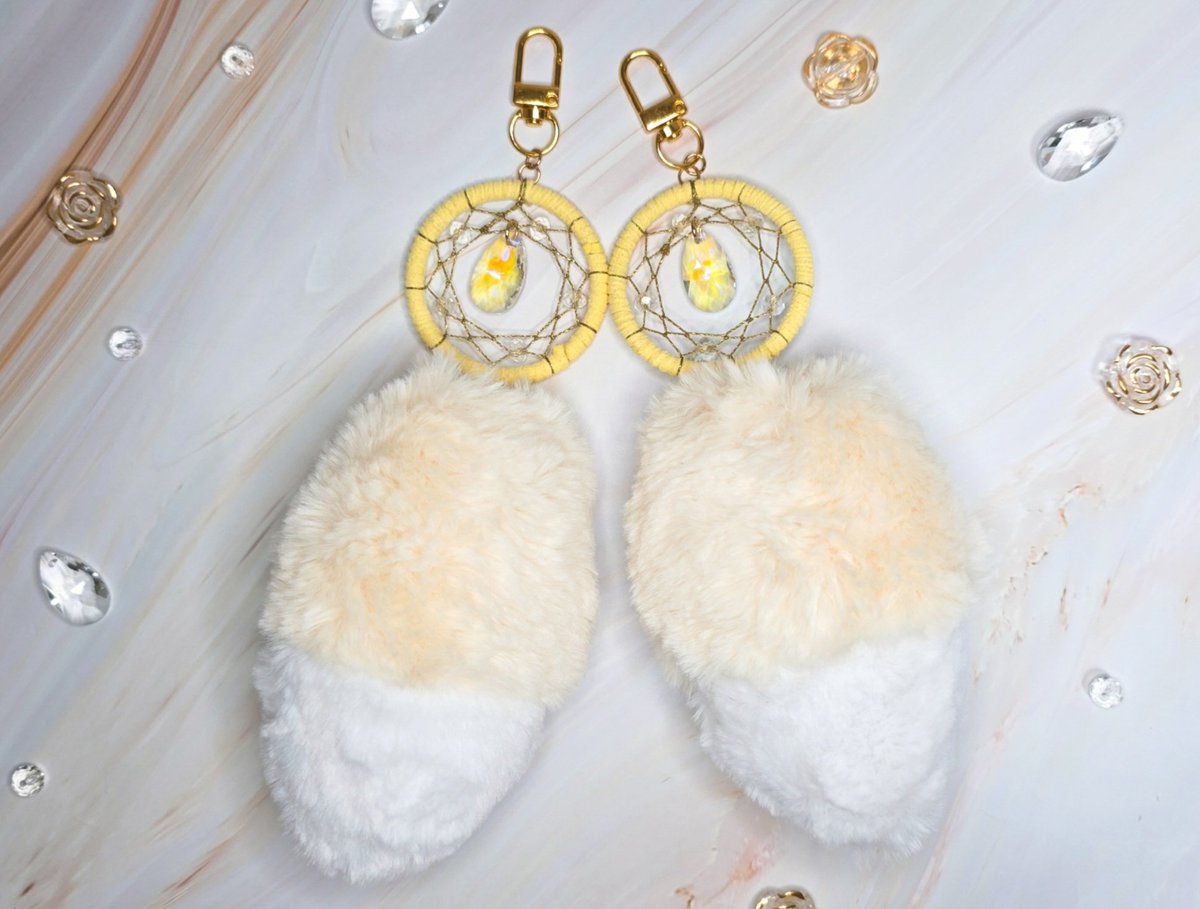 데뷔 못 하면 죽는 솜카페 tweet media