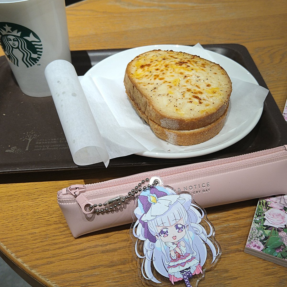 𝐒𝐎𝐋 tweet media