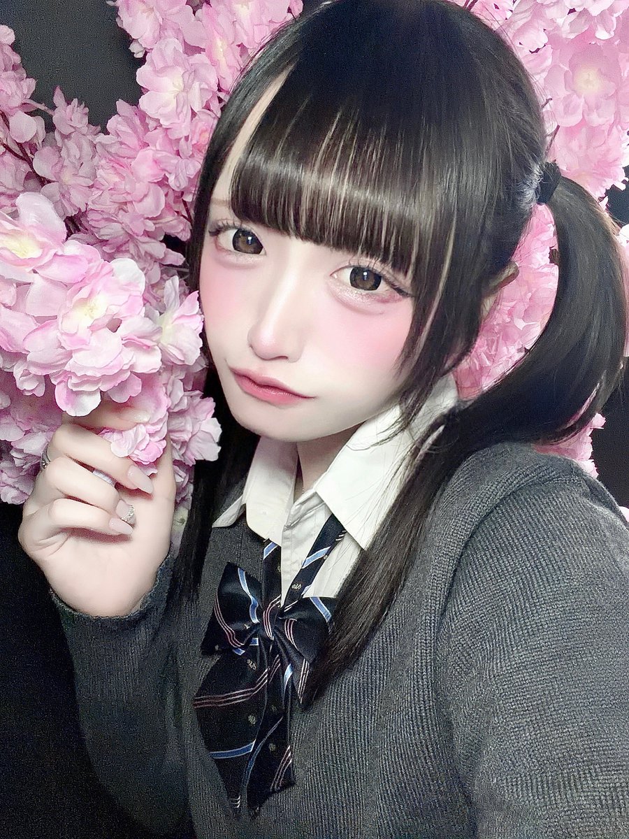 ゆにさん tweet media