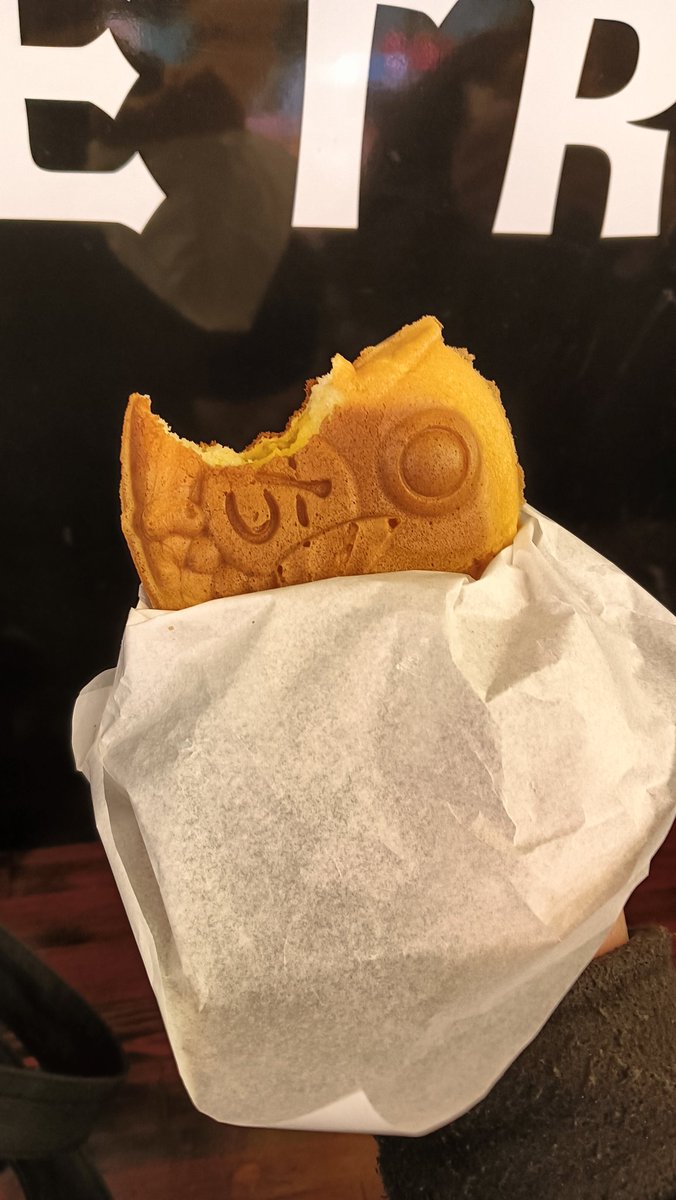 _POLICEMEN_No_8's tweet photo. お友達と錦市場で食べ歩きした時の写真 https://t.co/Uf4KWqaWhc