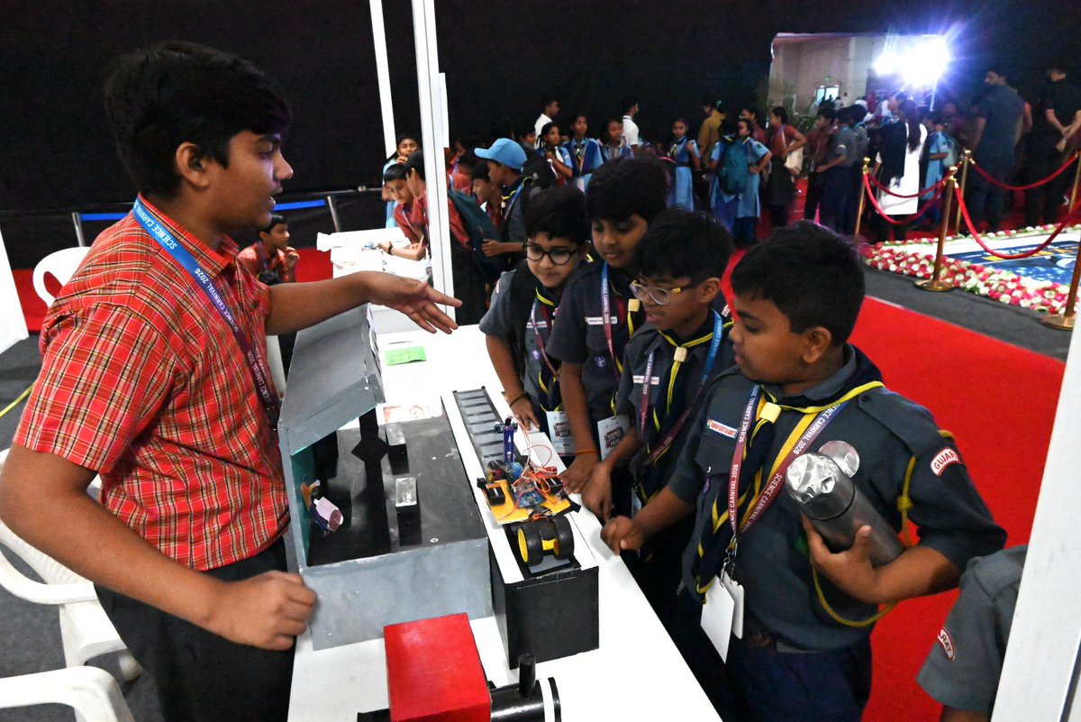 Gujarat Science City tweet media