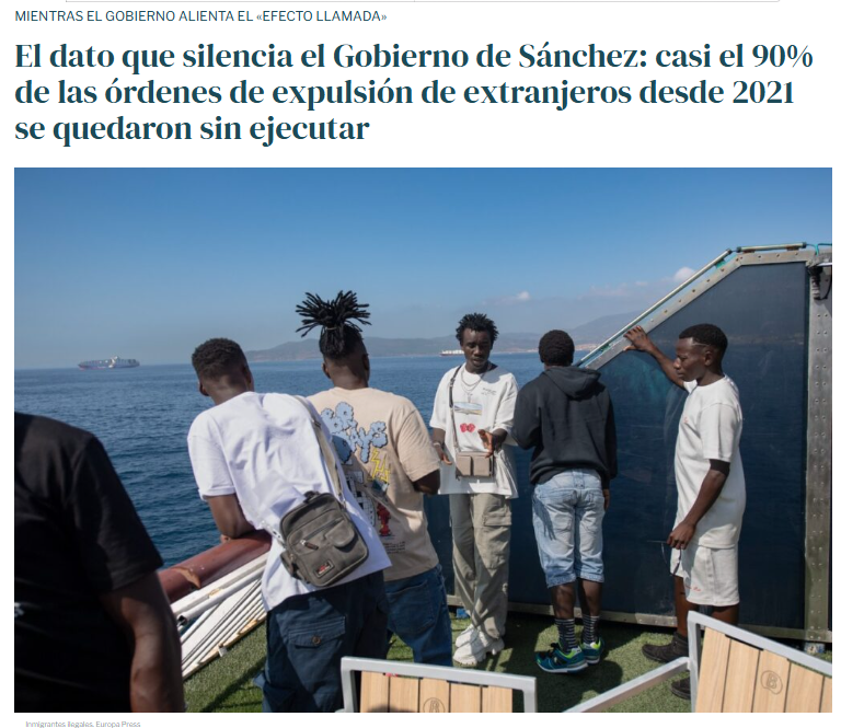 🤫Dane, o których rząd Sáncheza milczy: prawie 90% nakazów wydalenia cudzoziemców wydanych przez Hiszpanię od 2021 roku nie zostało wykonanych.

🇪🇸🔄🇪🇺Tymczasem unijny Pakt migracyjny wchodzi w życie w tym roku, co oznacza, że od tego roku proimigracyjny, socjalistyczny rząd