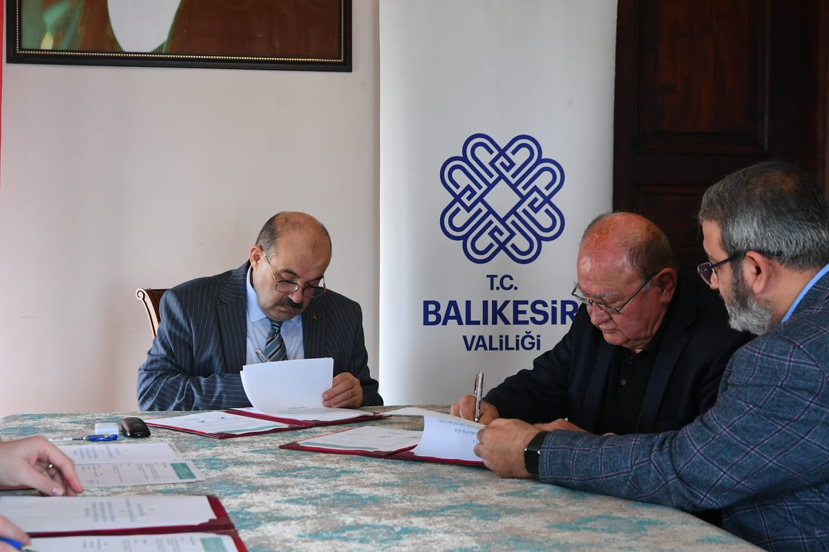 Balıkesir Valiliği tweet media