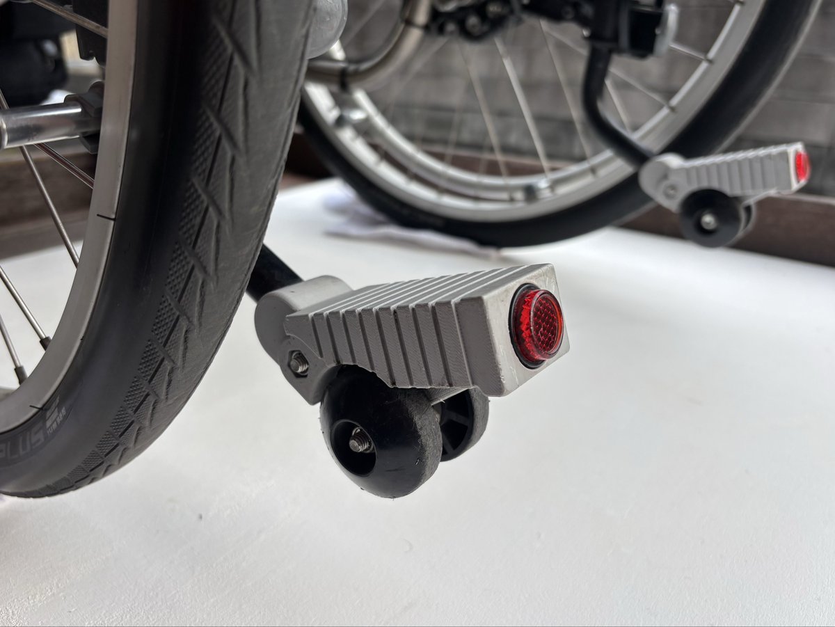 丹生坂つかさ tweet media