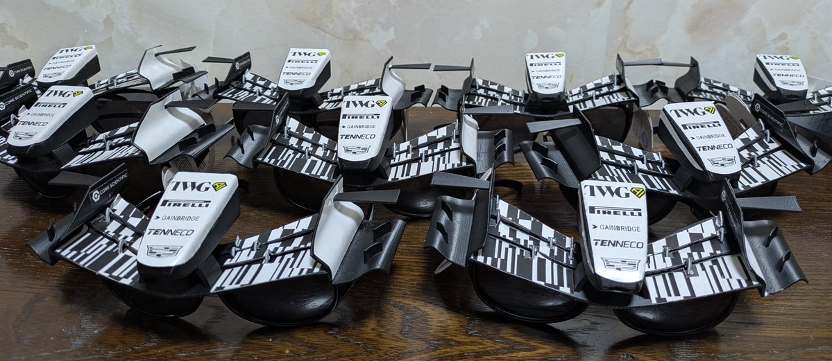 hidekiokude tweet media