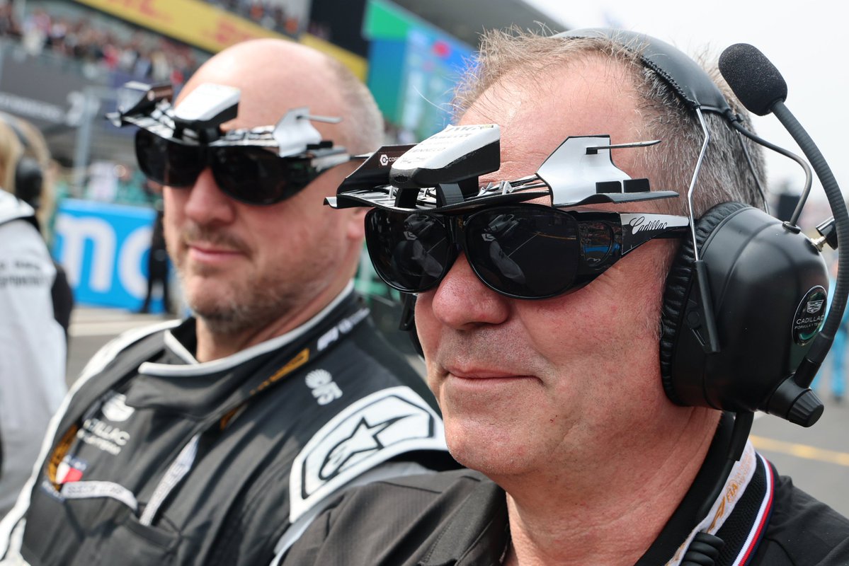 hidekiokude tweet media