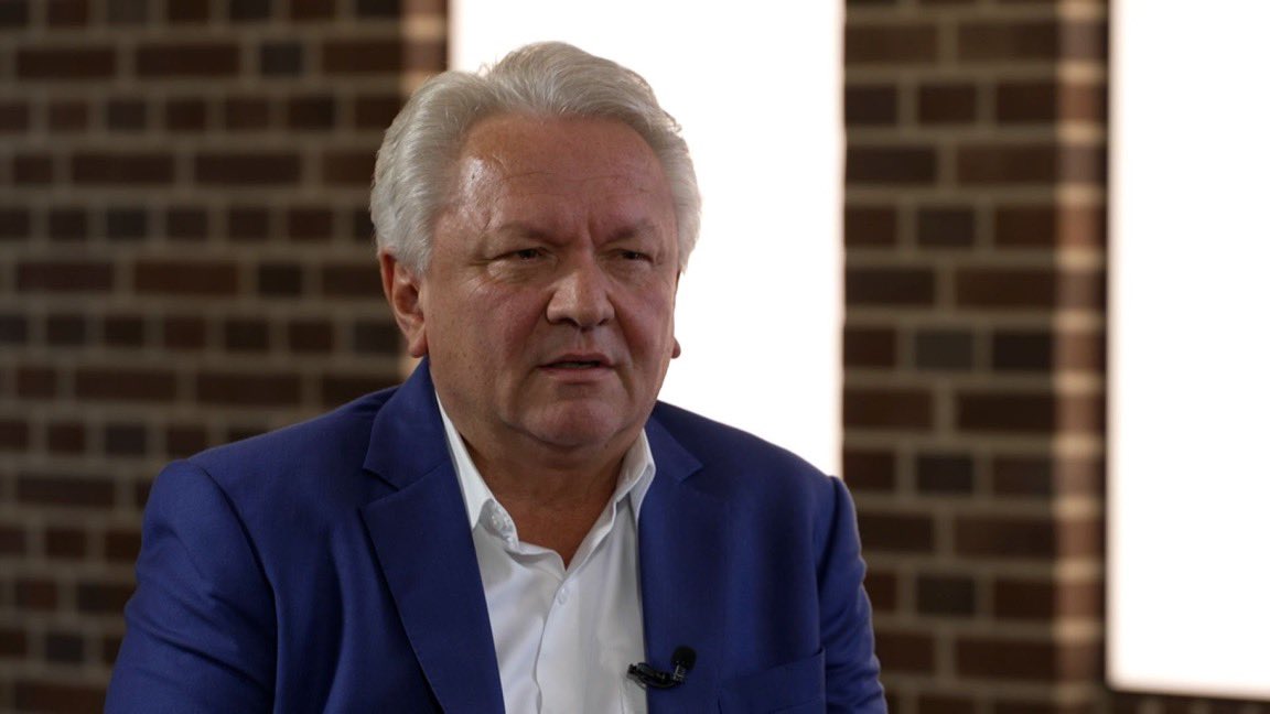 Little Think Tank tweet media