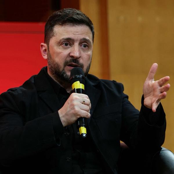 Little Think Tank tweet media