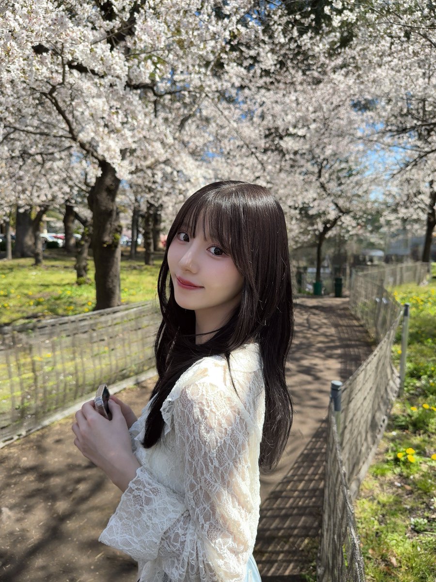 ひかる tweet media