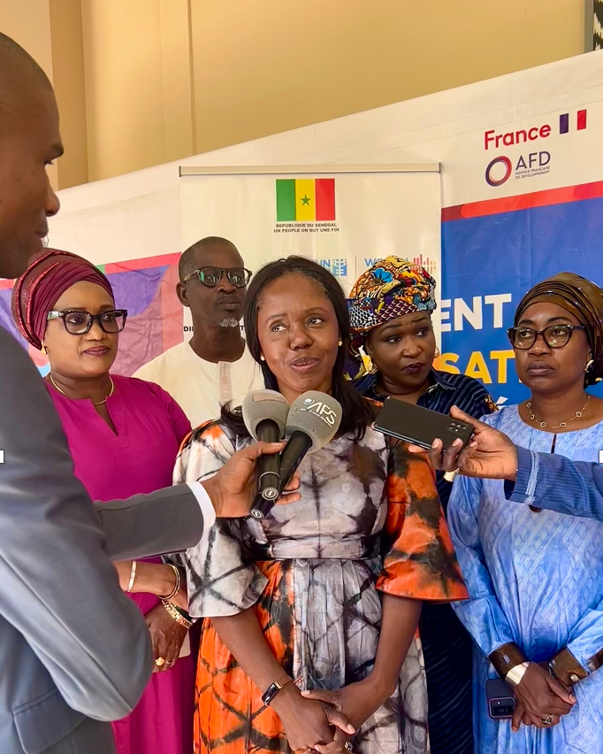 unwomenafrica's tweet image. Et si l'on gouvernait à partir des réalités des femmes et des filles ?

C’est tout l’enjeu de l’atelier de renforcement des capacités de parlementaires de la région, organisé la semaine passée à Mbour 🇸🇳, avec l’@AFD et le @MinFamilleSN.

#GenderEquality #GenderData