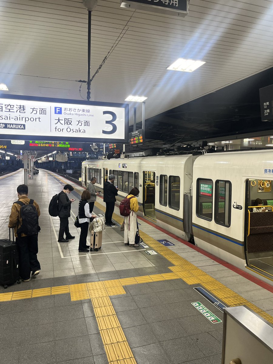 ミクラ tweet media