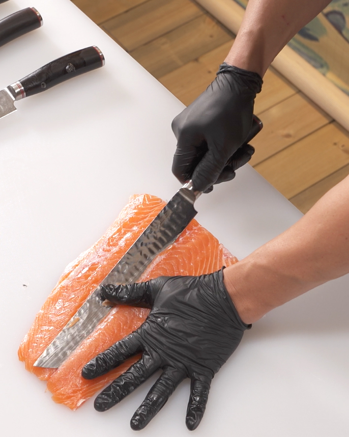 yousunlong's tweet photo. With the Sujihiki Knife, every cut is smooth, clean, and incredibly satisfying. No tearing, no drag — just pure slicing performance.

https://t.co/dY0WpxdjJw

#YOUSUNLONG #SujihikiKnife #KnifeSkills #SlicingMaster #ChefKnife #FoodPrep #KitchenGoals #CookingSetup #FoodTok #Cooking https://t.co/5ivK2KIMrO
