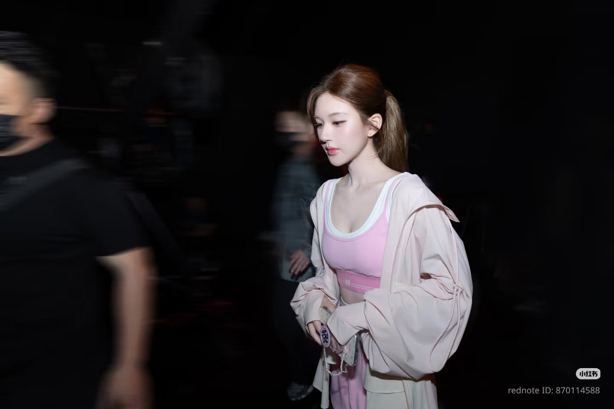 Boots 💙💜 tweet media