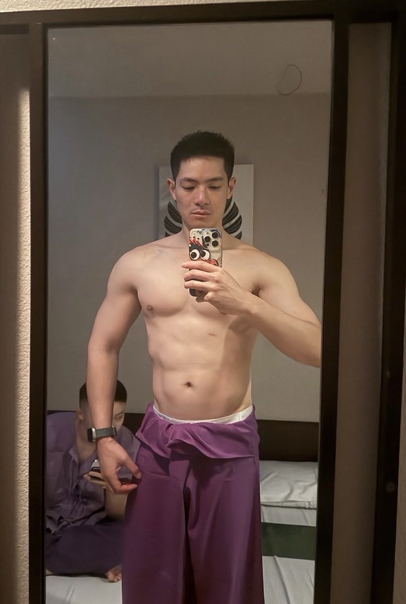 ManFeed🍆 tweet media