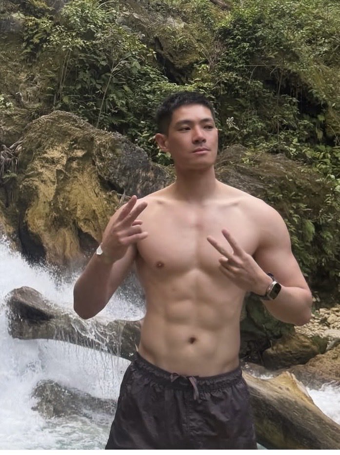 ManFeed🍆 tweet media