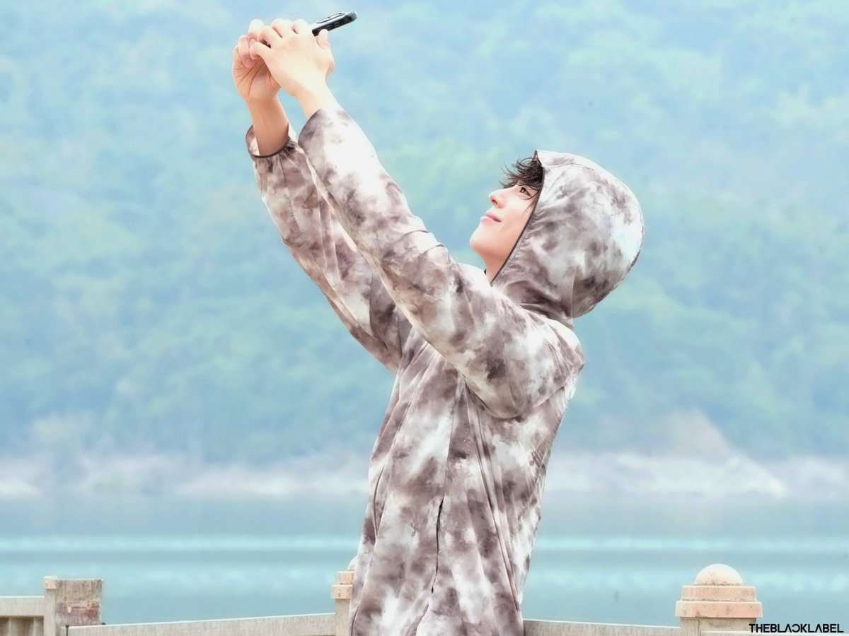 THE NORTH FACE '2026 S/S' BEHIND PHOTOS ⛰️🏃

cafe.daum.net/BOGUMMY/V2MO/1…

💘  #พัคโบกอม #박보검  #ParkBogum