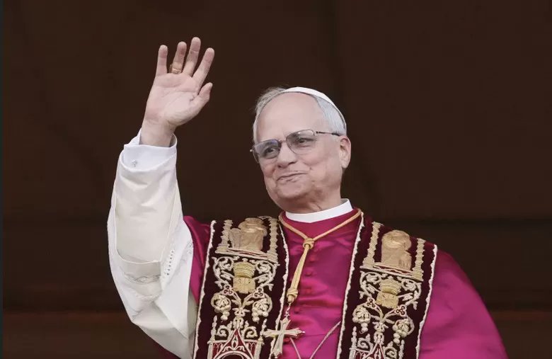 De Houtman tweet media